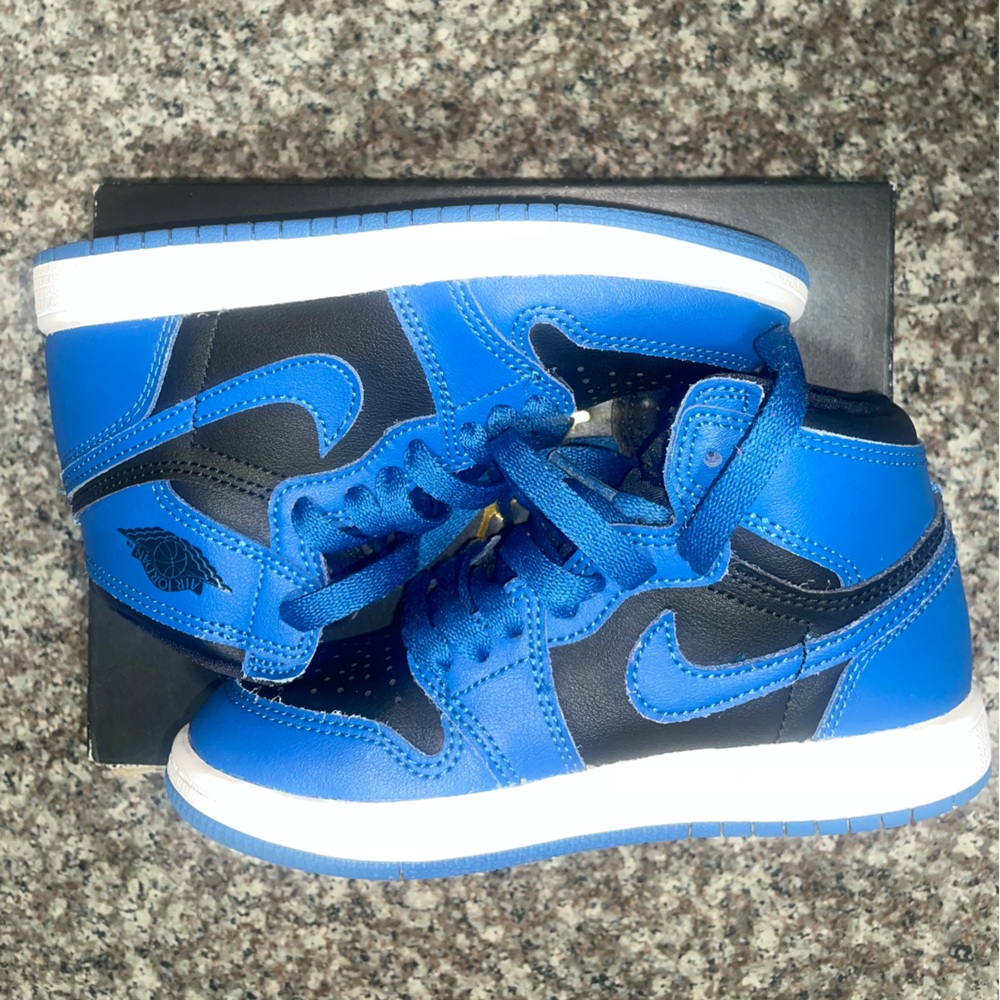 Jordan 1 Retro  High OG